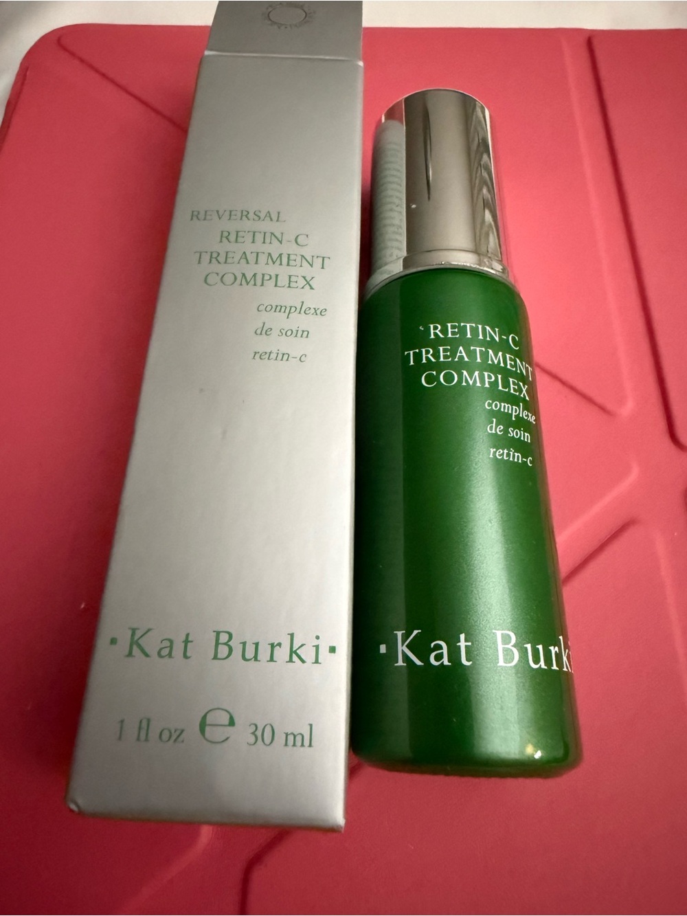 Kat Burki Retin-C Treatment Complex - Green Radiance Primer